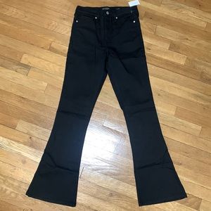 BANANA REPUBLIC HIGH RISE FLARE DENIUM SIZE 27